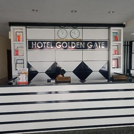 فندق جولدن جيت Batam المظهر الخارجي الصورة
